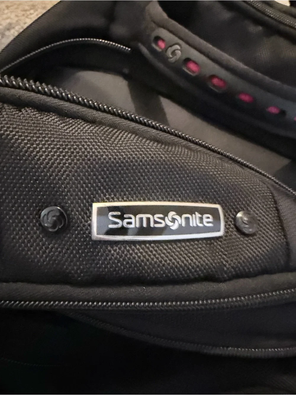 Samsonite unisex Tectonic Black and Red Travel Backpack - Durable Everyday Bag